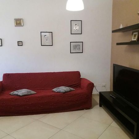 Le Cisterne Holiday Home มันเฟรโดเนีย ภายนอก รูปภาพ