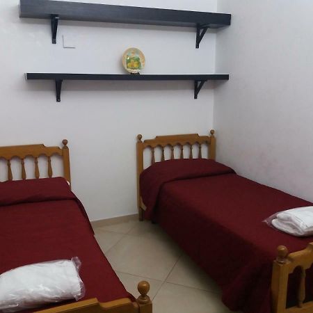 Le Cisterne Holiday Home มันเฟรโดเนีย ภายนอก รูปภาพ