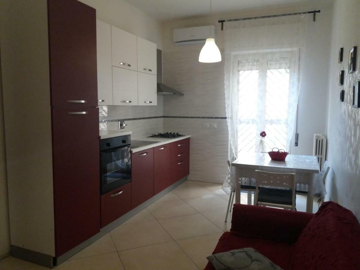 Le Cisterne Holiday Home มันเฟรโดเนีย ภายนอก รูปภาพ