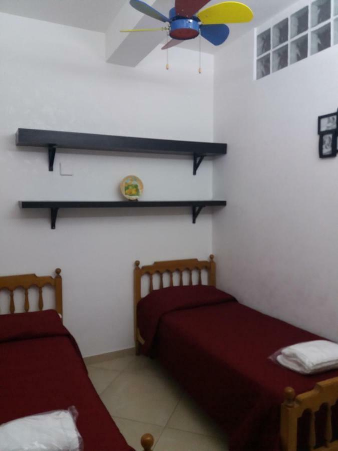 Le Cisterne Holiday Home มันเฟรโดเนีย ภายนอก รูปภาพ